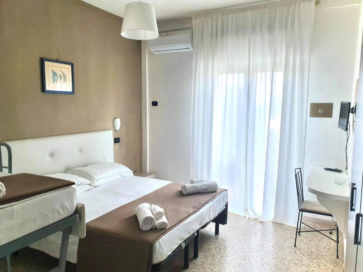 Hotel Bisanzio Червія Екстер'єр фото